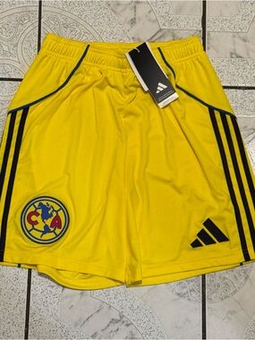 New Adidas Club America 25/26 Home Soccer Shorts Yellow Men's Size Small JN8611